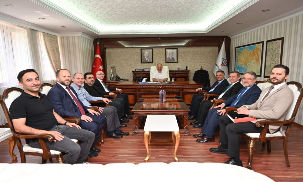 Genel Müdürümüz Sn. Şinasi Candan, Batman Valisi Sn. Ekrem Canalp'i ...