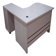 İKON SEGA 140 SEGA 140 M 1400 x 1550 x 750 mm Çalışma Masası